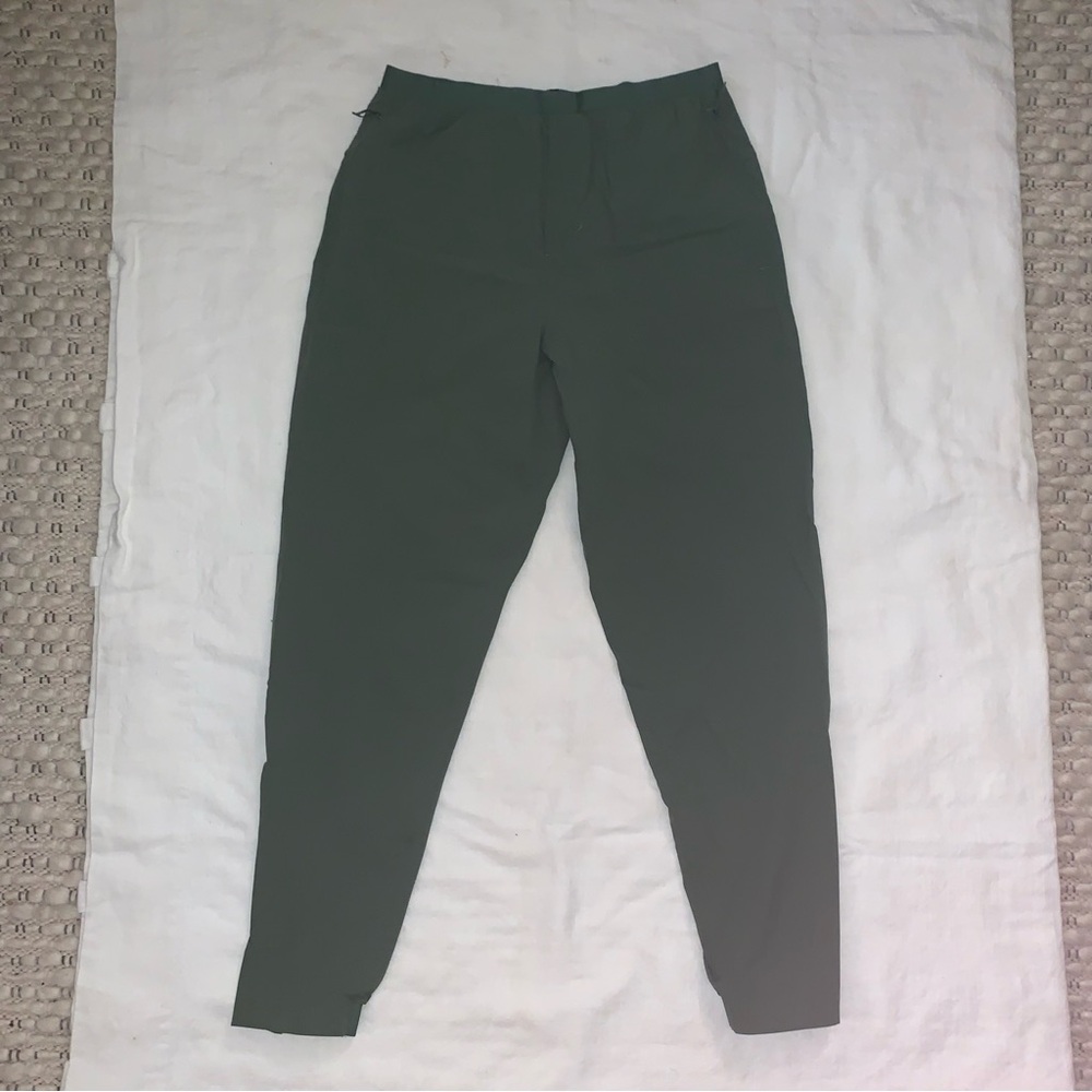 Lululemon Run State Jogger - Green Twill